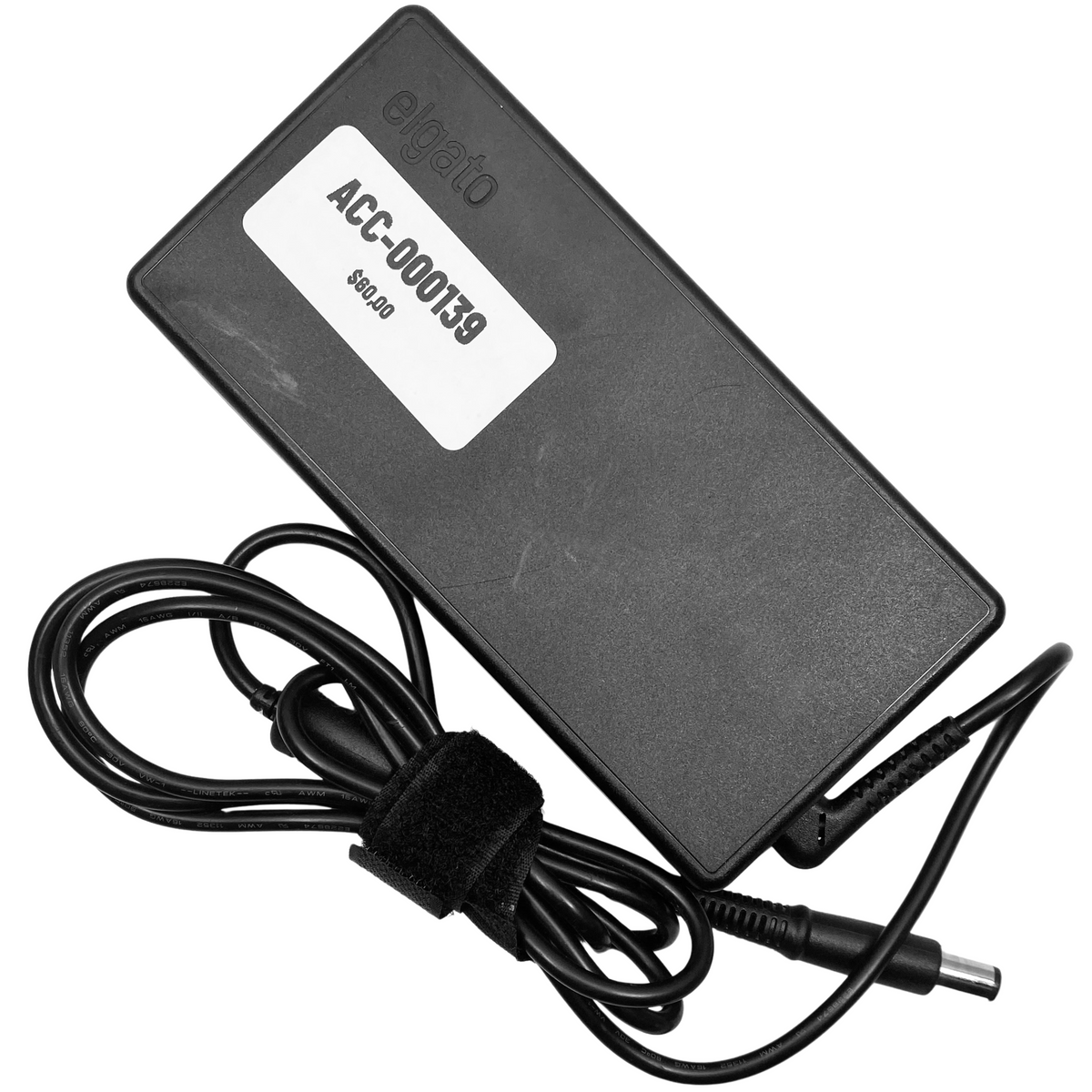 Docking Station StarTech.com TB3DK2DPPD c/ adaptador