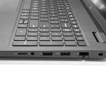Laptop Dell Latitude 3520 15.6" FHD i7-1165G7 16GB DDR4 1TB SSD WINDOWS 11 Pro c/ cargador