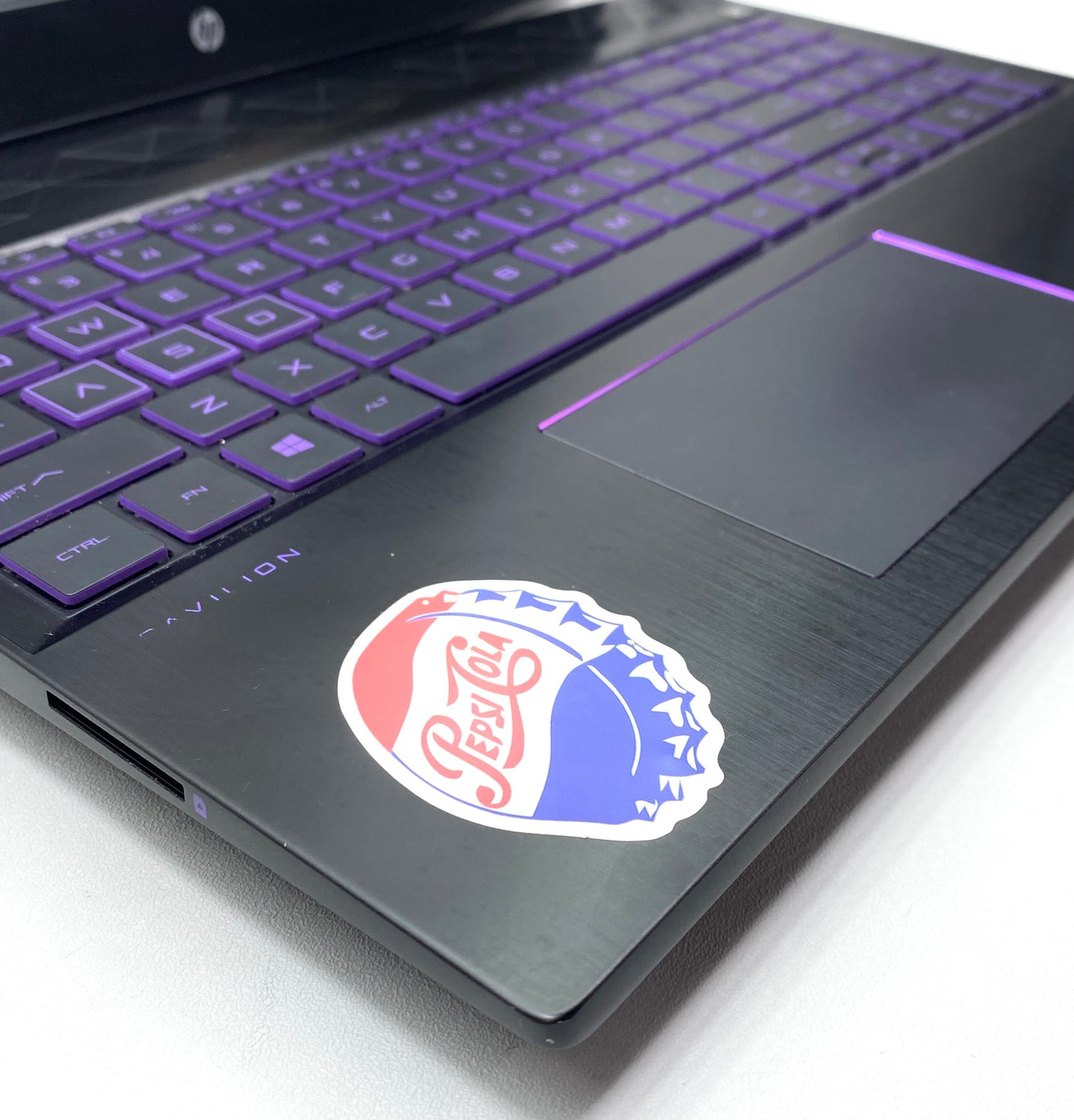Laptop HP 15t-cx000 15.6" 4K i7-8750H 16GB 256SSD+500HDD W11 Pro c/ cargador