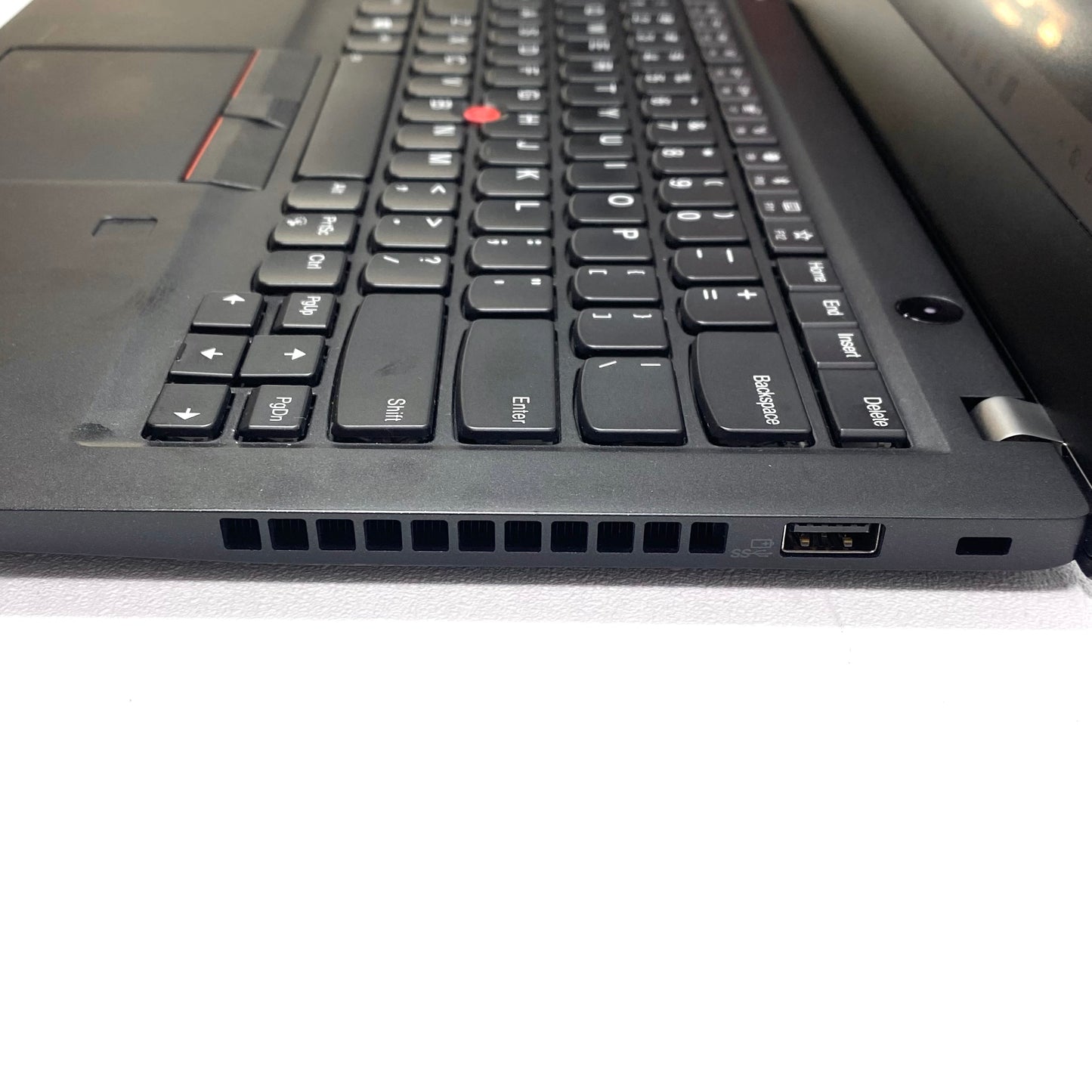 Laptop Lenovo ThinkPad T495s 14" FHD Ryzen 7 Pro 16GB 512GB SSD WINDOWS 11 PRO c/ cargador