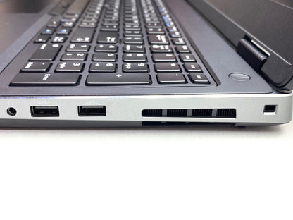 Laptop Dell Precision 7530 15.6" 1920x1080 (FHD) Xeon E-2176M 32GB RAM DDR4 512GB NVMe SSD WINDOWS 11 PRO c/ cargador