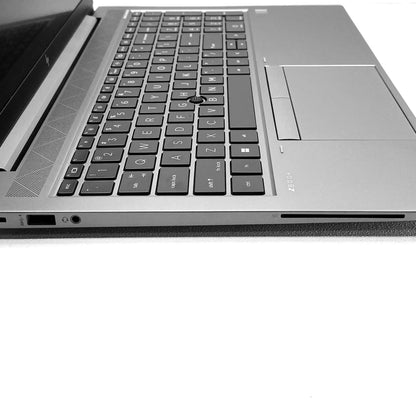Laptop HP ZBook Firefly G8 15.6" 15.6" 1920x1080 (FHD) Core i7-1185G7 32GB RAM DDR4 512GB NVMe SSD WINDOWS 11 HOME c/ cargador