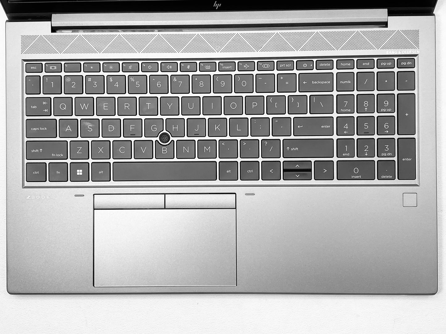 Laptop HP ZBook Firefly G8 15.6" 15.6" 1920x1080 (FHD) Core i7-1185G7 32GB RAM DDR4 512GB NVMe SSD WINDOWS 11 HOME c/ cargador