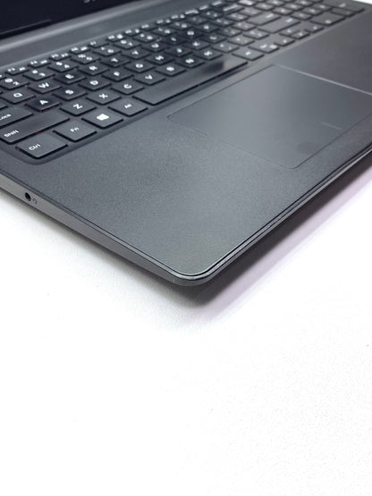 Laptop Dell Latitude 3590 15.6" 1920x1080 (FHD) Core i5-8250U 16GB RAM DDR4 256GB NVMe SSD + 500GB HDD WINDOWS 11 PRO c/ cargador