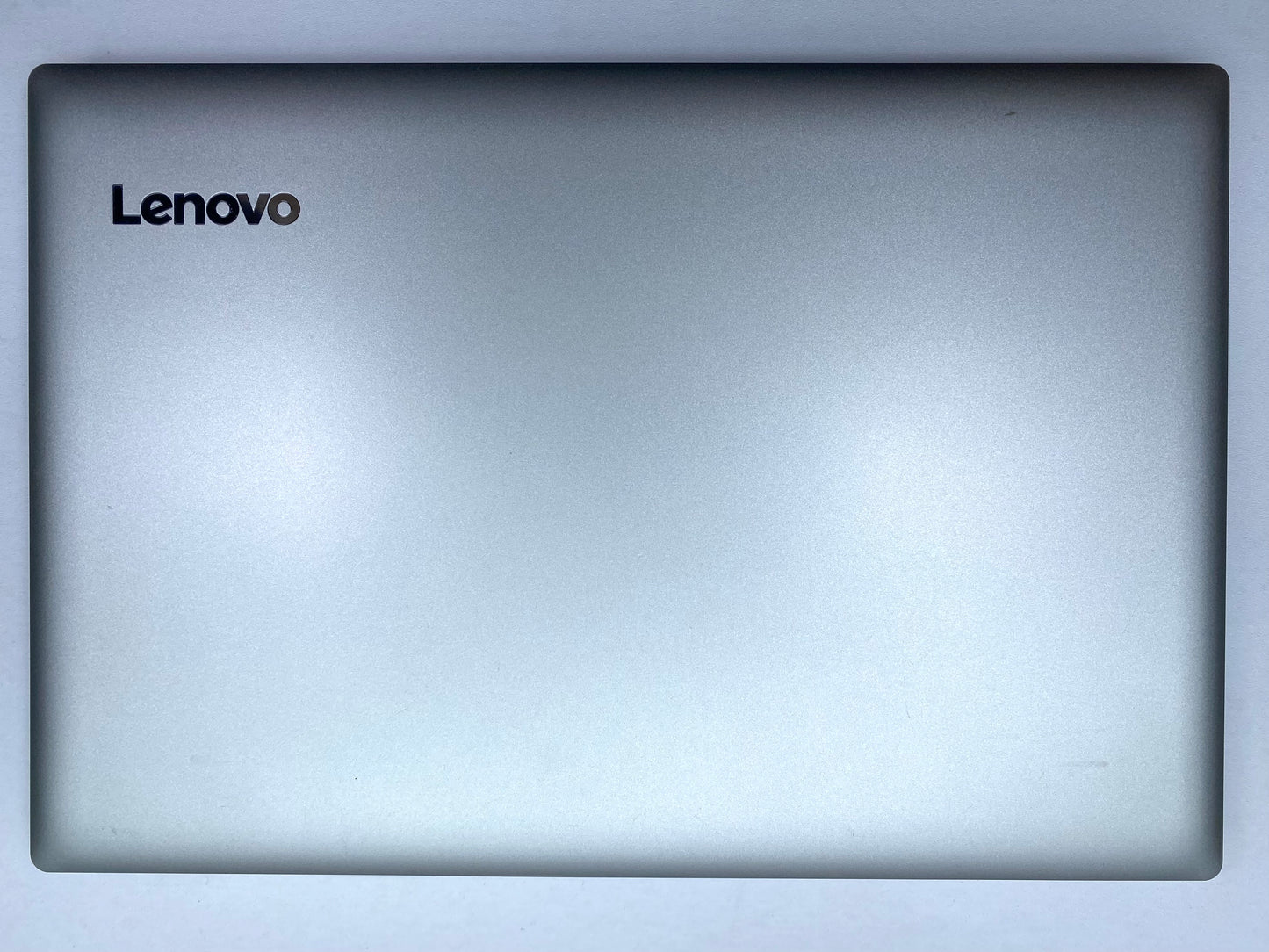 Laptop Lenovo IdeaPad 320-15IKB 15.6" 1366x768 (HD) Core i7-8550U 20GB RAM DDR4 960GB SSD WINDOWS 11 HOME c/ cargador