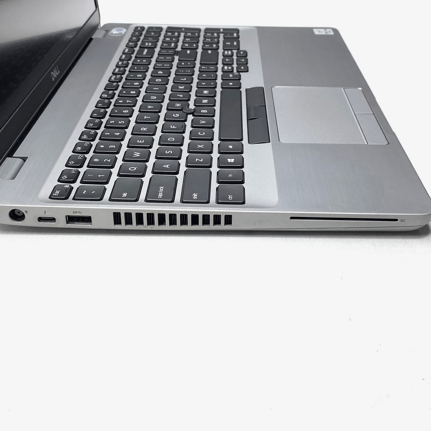 Laptop Dell Latitude 5510 15.6" 1920x1080 (FHD) Core i7-10610U 8GB DDR4 256GB SSD WINDOWS 10 PRO c/ cargador
