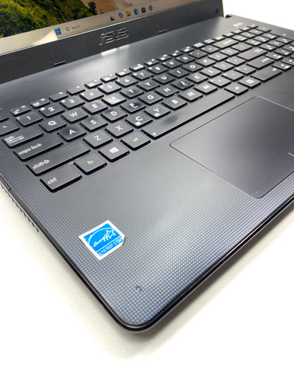 Laptop ASUS X501A 15.6" 1366x768 (HD) Core i3-3120M 8GB RAM DDR3 240GB SSD WINDOWS 11 PRO c/ cargador