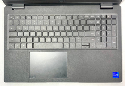 Laptop Dell Latitude 3520 15.6" FHD i7-1165G7 16GB DDR4 1TB SSD WINDOWS 11 Pro c/ cargador