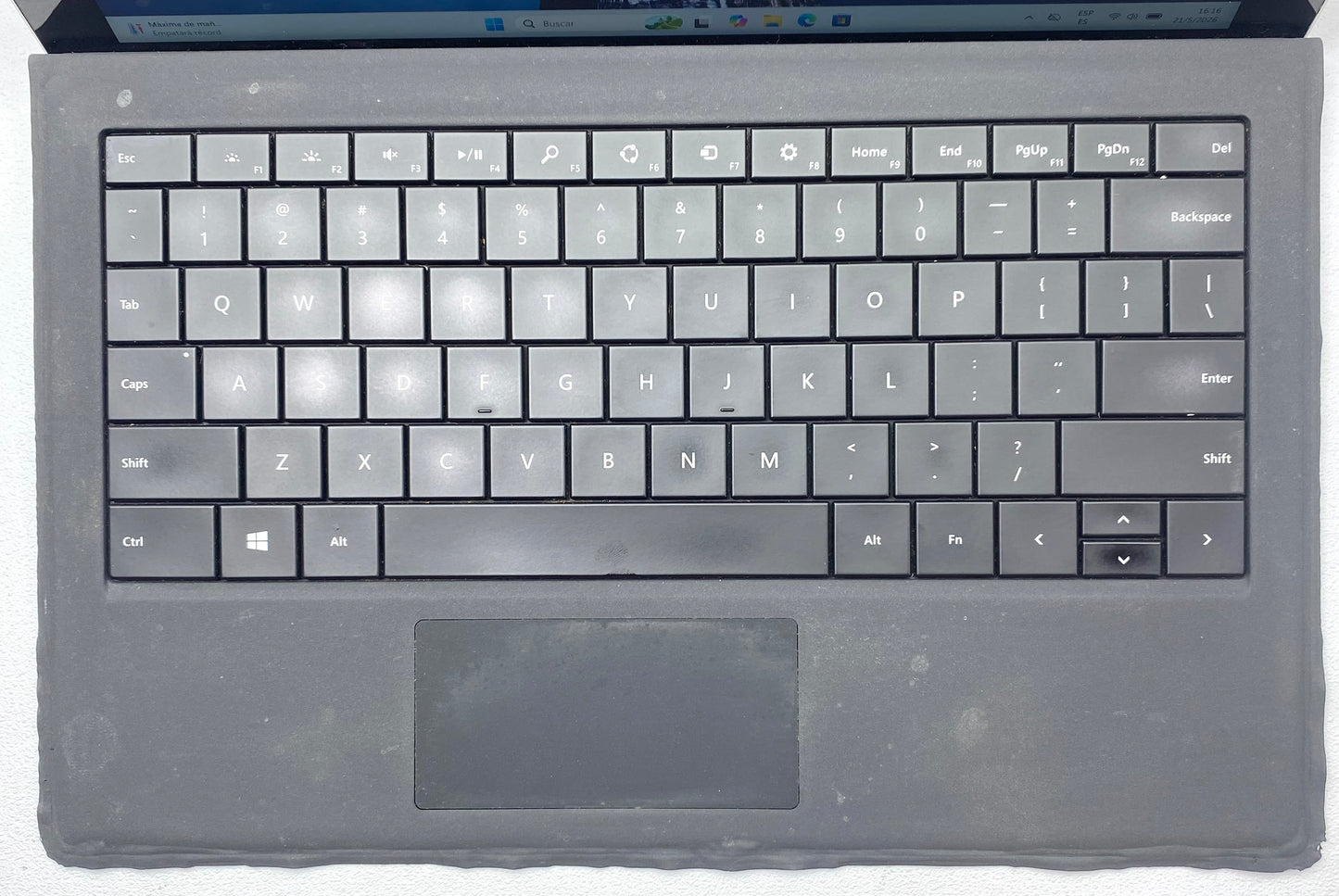 Laptop Microsoft Surface Pro 5 12.3" Core i5-4300U 4GB RAM 128GB SSD WINDOWS 11 HOME c/ cargador