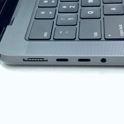 Laptop Apple MacBook Pro M4 14" Liquid Retina 16GB RAM 512GB SSD macOS TAHOE c/ cargador