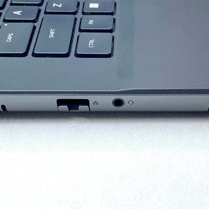 Laptop Alienware M16 R2 16" WQXGA Ultra 7-155H 16GB DDR5 1TB SSD RTX 4070 WINDOWS 11 c/ cargador