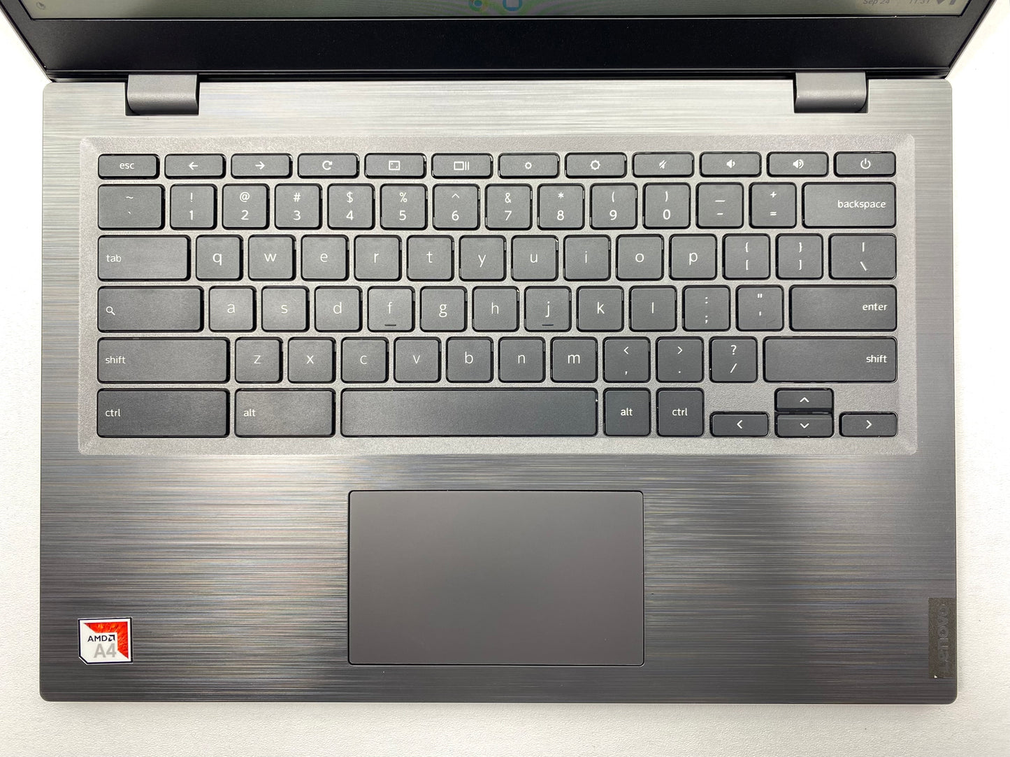 Laptop Lenovo 14e Chromebook 81MH0006US 14" 1366x768 (HD) A4-9120C 4GB RAM DDR4 32GB eMMC CHROME OS c/ cargador