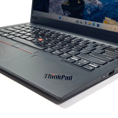 Laptop Lenovo ThinkPad X1 Carbon 7th Gen 14" FHD i7-10510U 16GB 512GB SSD WINDOWS 11 PRO c/ cargador
