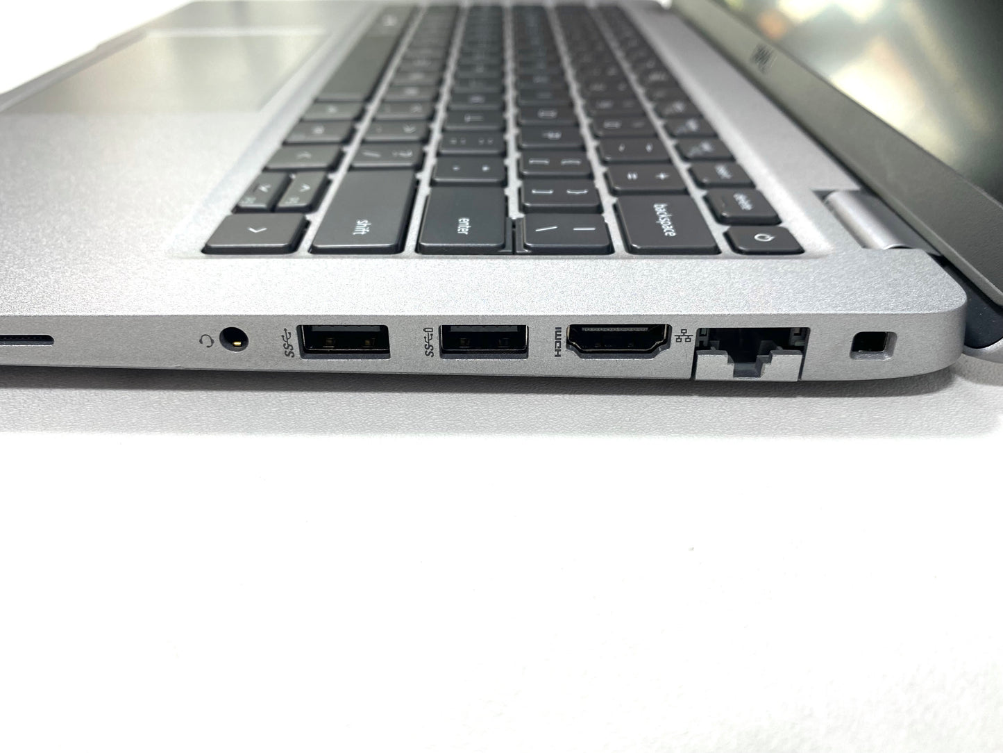 Laptop Dell Latitude 5420 14" 1920x1080 (FHD) Core i5-1145G7 16GB RAM DDR4 512GB M.2 SSD WINDOWS 11 PRO c/ cargador