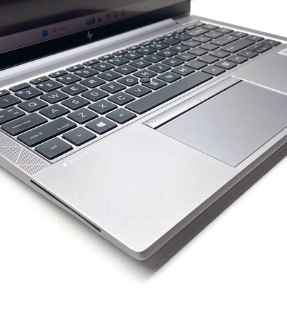 Laptop HP Zbook Firefly G7 14" 14" 1920x1080 (FHD) Core i7-10510U 16GB RAM DDR4 256GB NVMe SSD WINDOWS 11 PRO c/ cargador