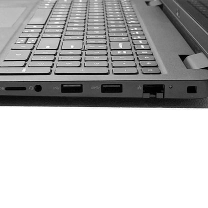 Laptop Dell Latitude 3520 15.6" i5-1135G7 16GB DDR4 256GB SSD WINDOWS 11 PRO c/ cargador