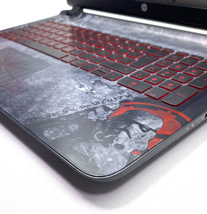 Laptop HP Star Wars Special Edition 15.6" FHD i5-6200U 12GB 480GB SSD WINDOWS 11 HOME c/ cargador