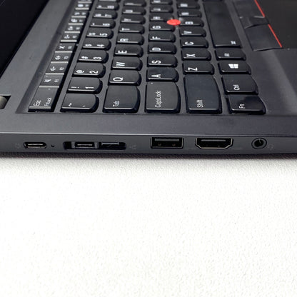 Laptop Lenovo ThinkPad T495s 14" Touch Ryzen 7 Pro 16GB 256GB SSD WINDOWS 11 PRO c/ cargador