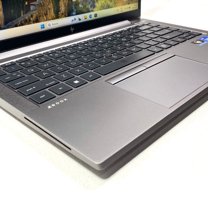 Laptop HP ZBook Firefly 14 G8 14" i5-1145G7 16GB 256GB SSD WINDOWS 11 PRO c/ cargador