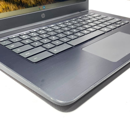 Laptop HP 14-ca043cl 14" HD Celeron N3550 4GB 32GB CHROME OS c/ cargador