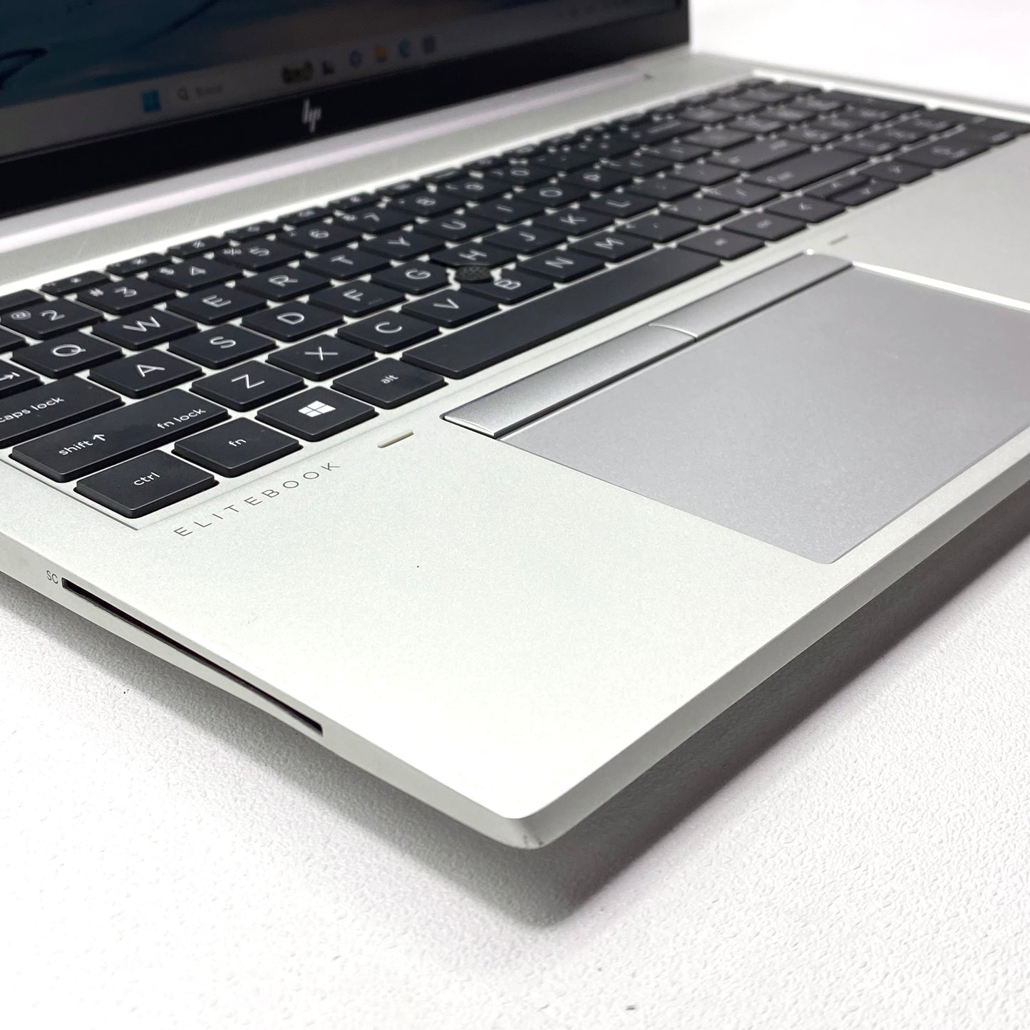 Laptop HP EliteBook 850 G7 15.6" FHD i5-10310U 16GB 256GB SSD WINDOWS 11 PRO c/ cargador