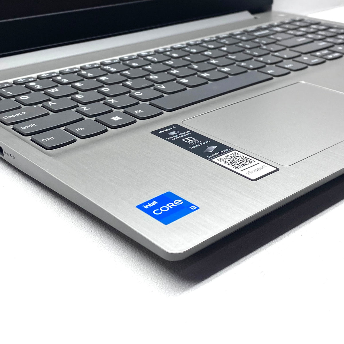Laptop Lenovo IdeaPad 3-15ITL05 15.6" Touchscreen Core i3-1115G4 256GB 12GB c/ cargador