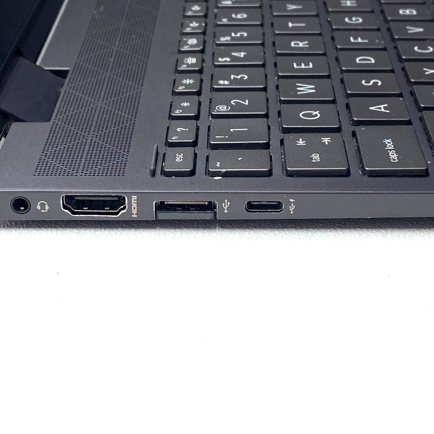 Laptop HP Envy x360 15M-EE0XXX 15.6" Táctil Ryzen 5 4500U 16GB 256GB SSD WINDOWS 11 HOME c/ cargador