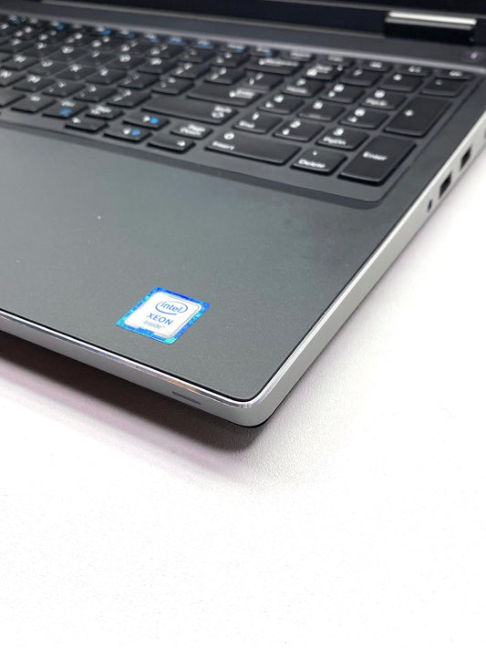 Laptop Dell Precision 7530 15.6" 1920x1080 (FHD) Xeon E-2176M 32GB RAM DDR4 512GB NVMe SSD WINDOWS 11 PRO c/ cargador