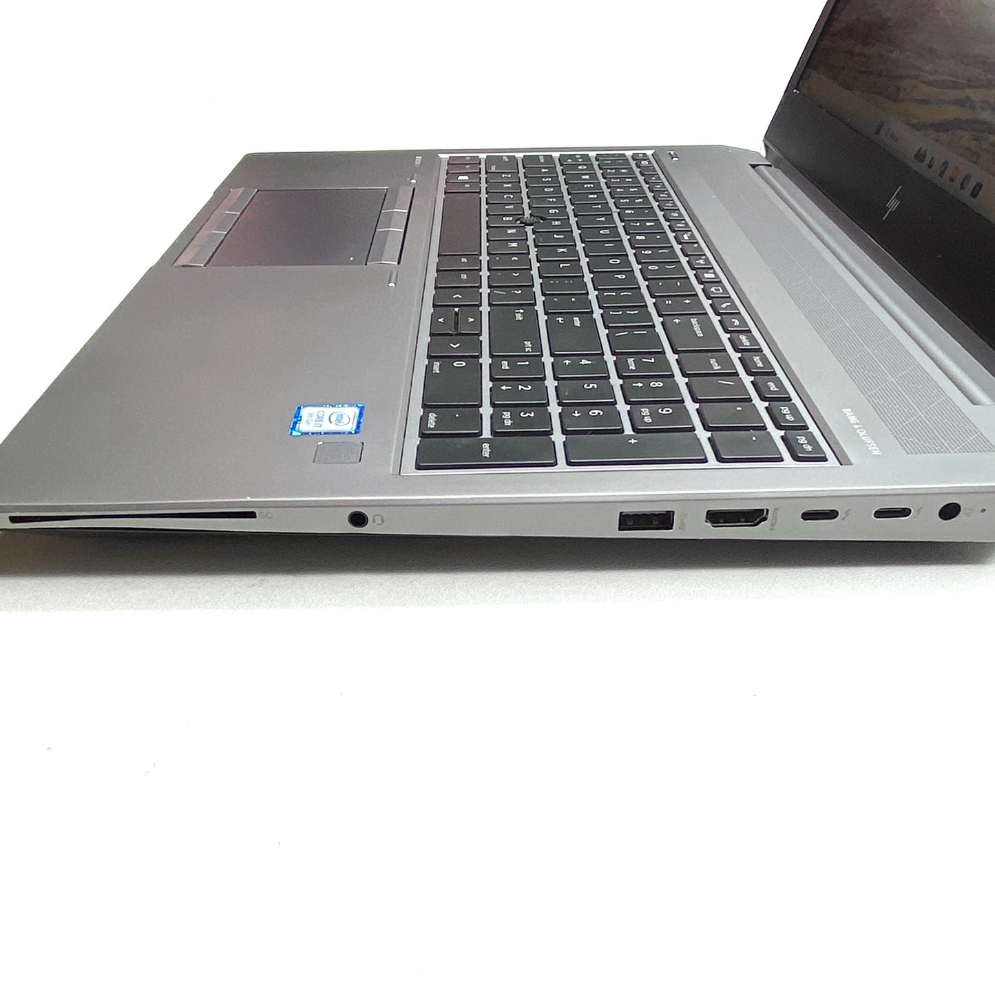 Laptop HP ZBook 15 G6 15.6" FHD i7-9750H 32GB 512GB SSD Quadro T2000 W11 Pro c/ cargador