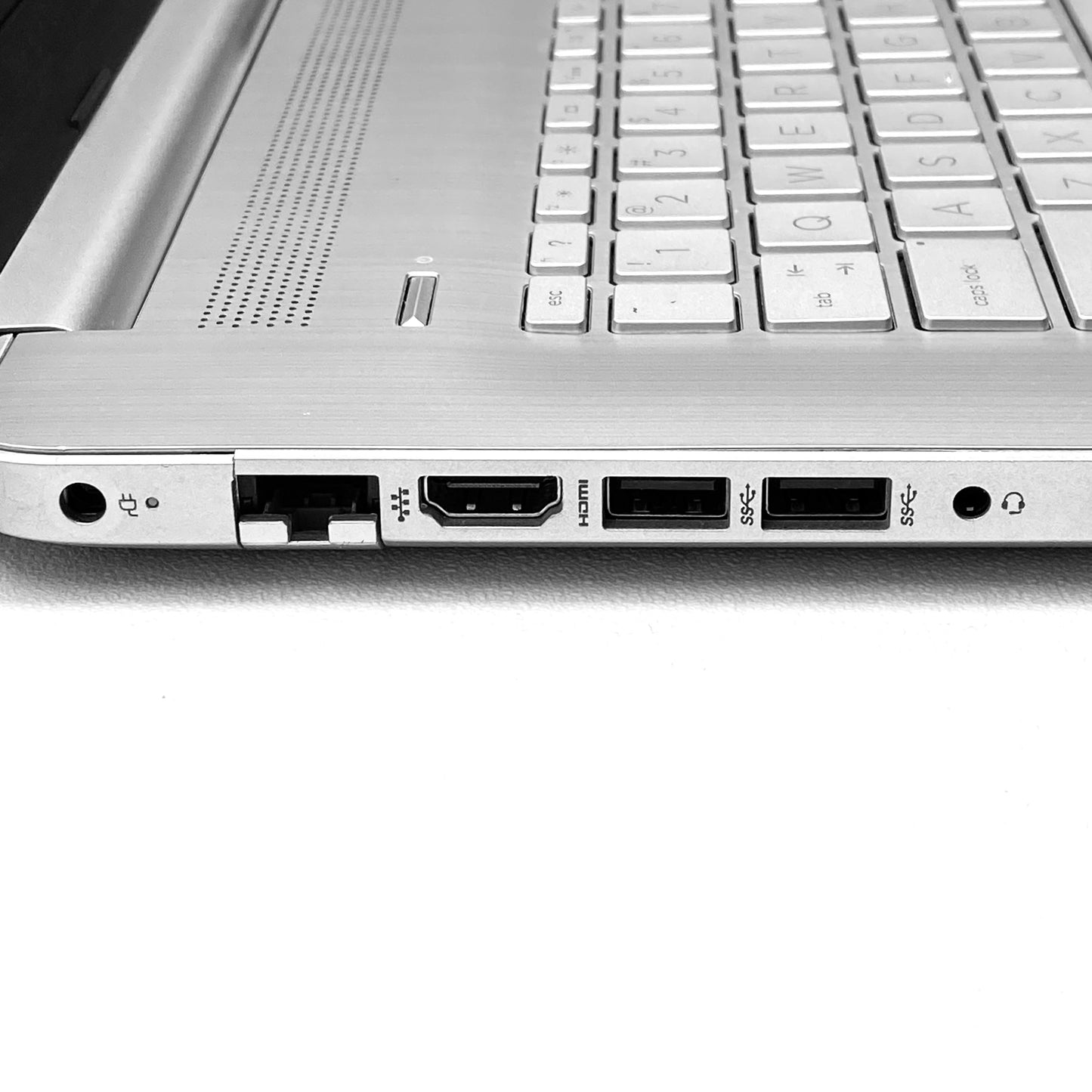 Laptop HP 17-by3053cl 17.3" i5-1035G1 16GB 500GB SSD WINDOWS 11 PRO c/ cargador