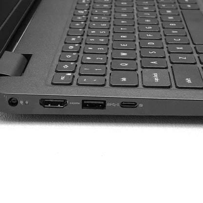 Laptop Dell Latitude 3520 15.6" FHD i5-1135G7 16GB 256GB SSD WINDOWS 11 HOME c/ cargador