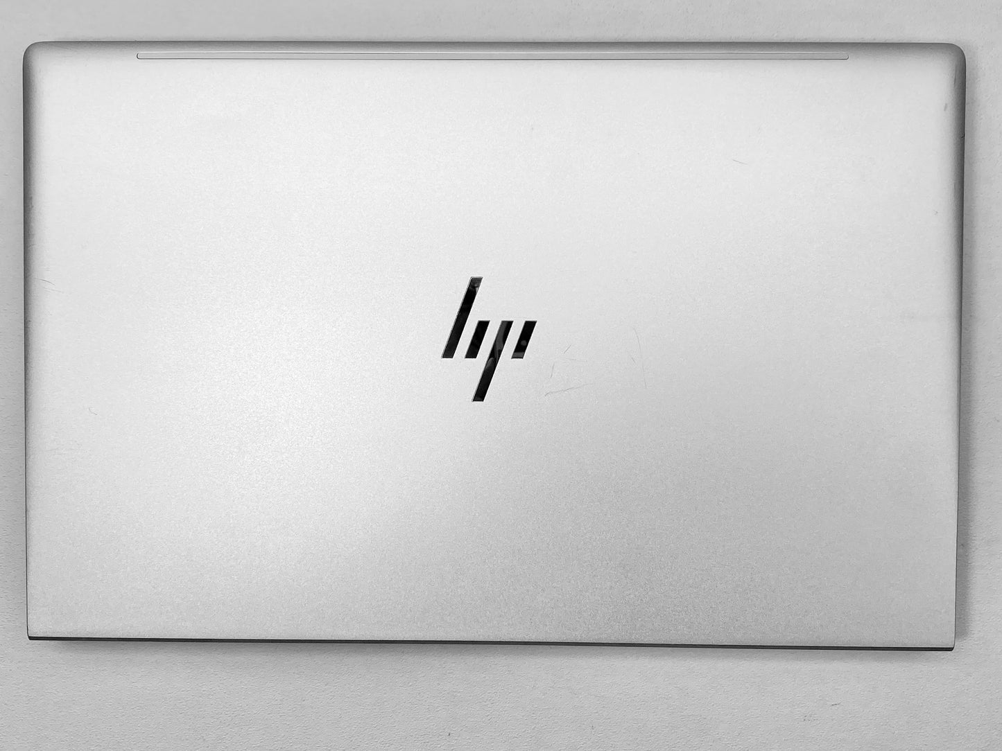 Laptop HP EliteBook 650 G10 15.6" Touch i7-1355U 32GB 256GB SSD W11 Pro c/ cargador