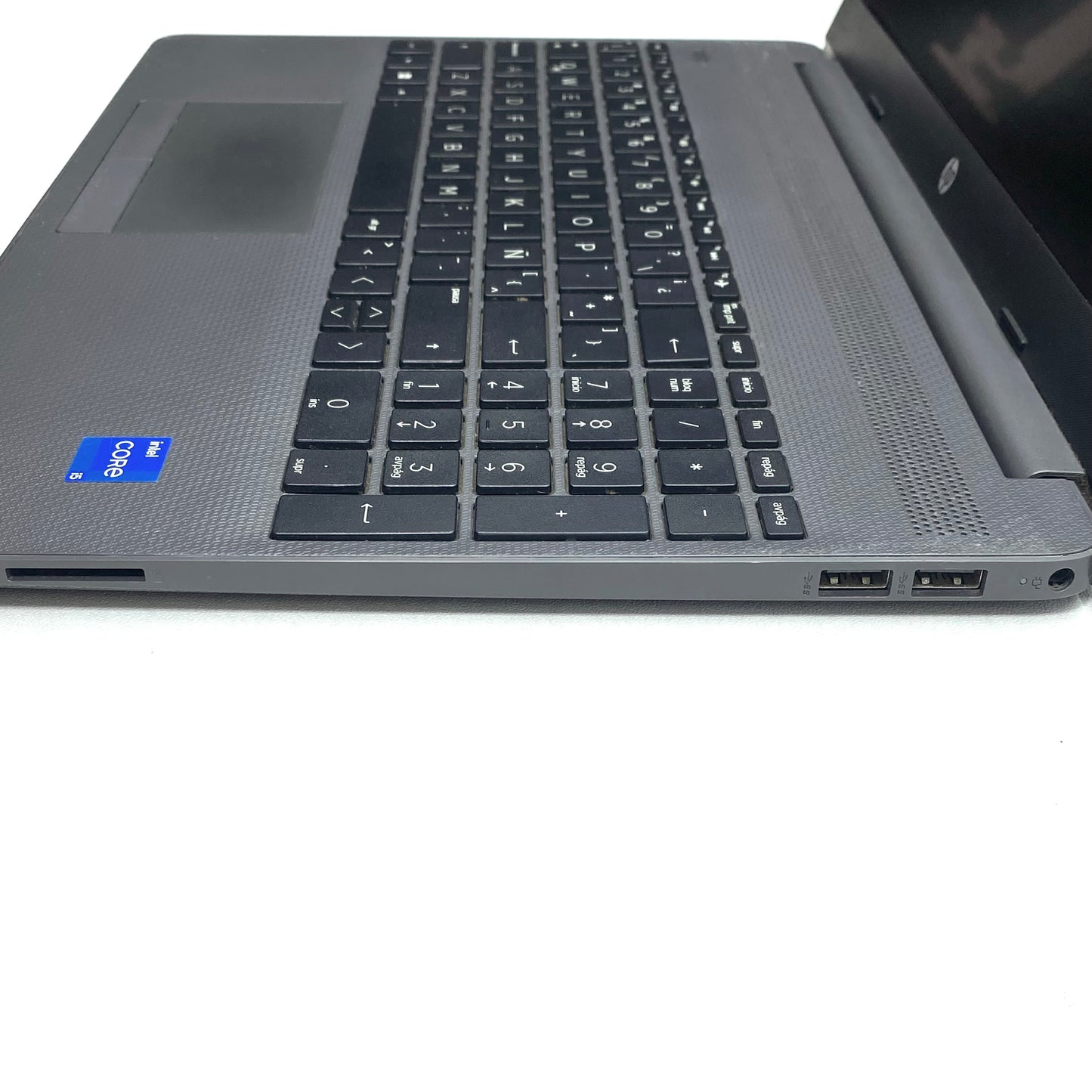 Laptop HP 250 G8 15.6" 1366x768 (HD) Core i5-1135G7 12GB RAM DDR4 512GB SSD WINDOWS 11 HOME c/ cargador