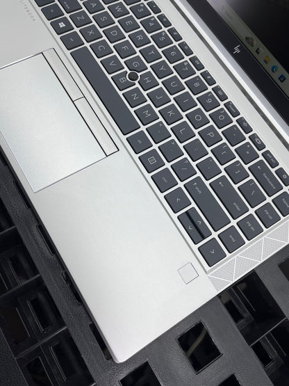 Laptop HP EliteBook 845 G7 14” Ryzen 5 4650U 16GB RAM 256GB M.2 SSD WINDOWS 11 PRO c/cargador