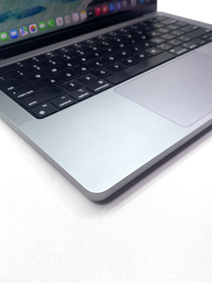 Laptop Apple MacBook M2 Pro 14.2" 3024x1964 (2K) 16GB RAM LPDDR5 512GB SSD macOS TAHOE c/ cargador