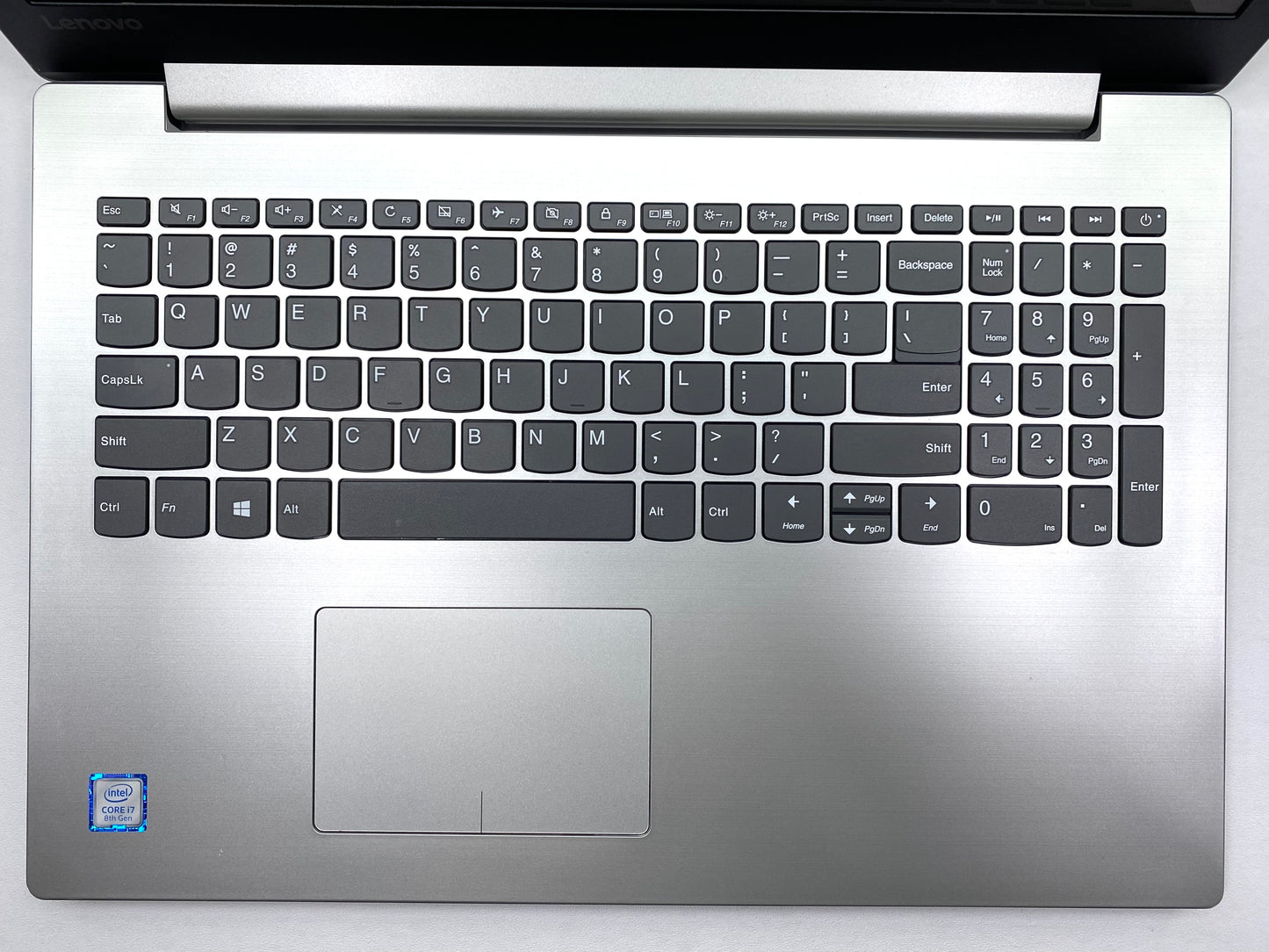 Laptop Lenovo IdeaPad 320-15IKB 15.6" 1366x768 (HD) Core i7-8550U 20GB RAM DDR4 960GB SSD WINDOWS 11 HOME c/ cargador