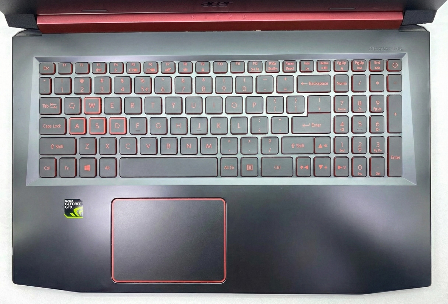 Laptop Acer Nitro AN515-51 15.6" 1920x1080 (FHD) Core i5-7300HQ 16GB RAM DDR4 128GB NVMe SSD + 500GB HDD WINDOWS 11 HOME c/ cargador