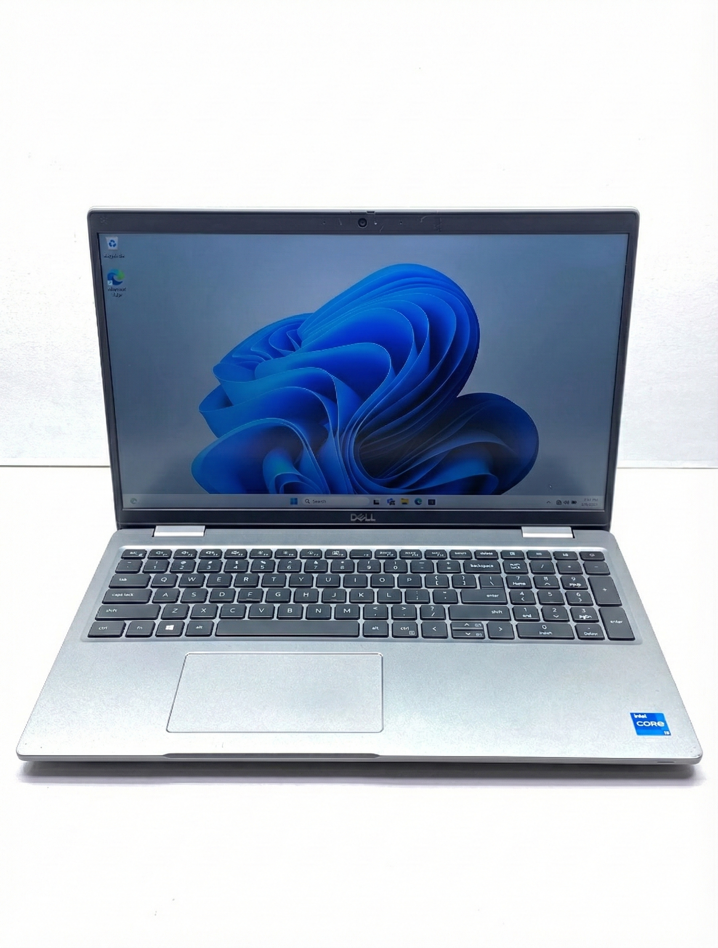 Laptop Dell Latitude 5520 15.6" 1920x1080 (FHD) Core i5-1135G7 16GB RAM DDR4 128GB NVMe SSD WINDOWS 11 PRO c/ cargador