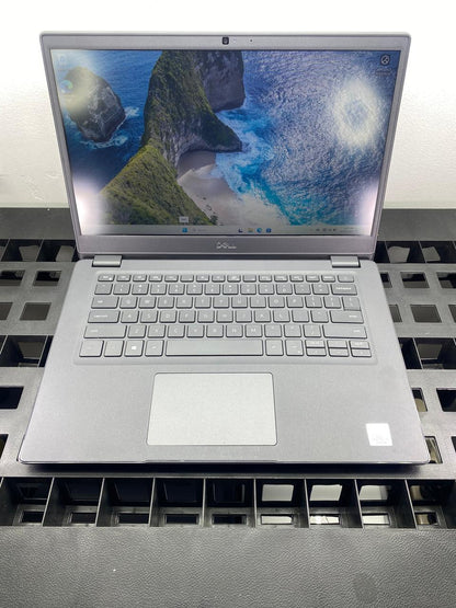 Laptop Dell Latitude 3410 14" Core i3-10110U 16GB RAM 256GB NVMe SSD + 750GB HDD WINDOWS 11 PRO c/cargador