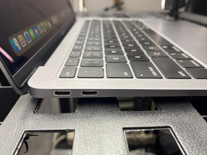 Laptop Apple MacBook Air 2018  13" Core i5-8210Y 16GB RAM 128GB SSD macOS Sonoma c/cargador