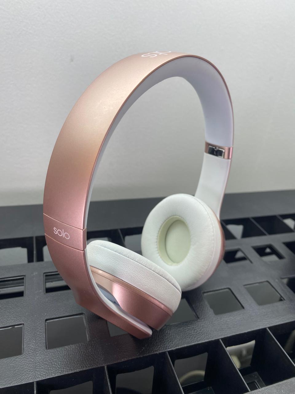 Audífonos Beats B0534 By Dr Dre Solo Wireless Rose Gold c/ Estuche