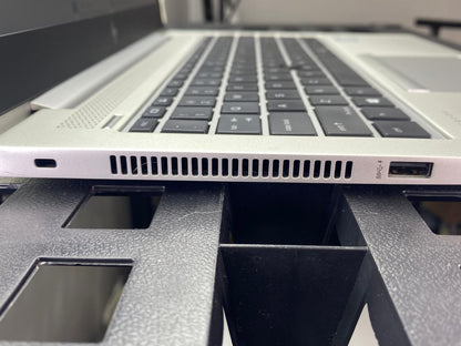 Laptop HP EliteBook 840 G5 14" Core i5-8250U 16GB RAM 512GB NVMe SSD  WINDOWS 11 PRO c/cargador