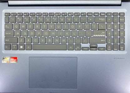 Laptop Asus VivoBook M1603Q 16" Ryzen 7 5800HS 16GB RAM 512GB SSD AMD Radeon Vega WINDOWS 11 HOME c/cargador