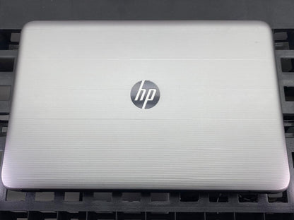 Laptop HP 15t-ay000 15.6" Pentium N3710 8GB RAM 240GB SSD  WINDOWS 11 HOME c/cargador