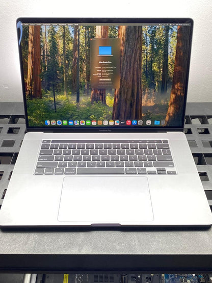 Laptop Apple MacBook Pro 2019 16" Core i9-9980HK 32GB RAM 500GB SSD AMD Radeon Pro 5300M macOS Sonoma c/cargador