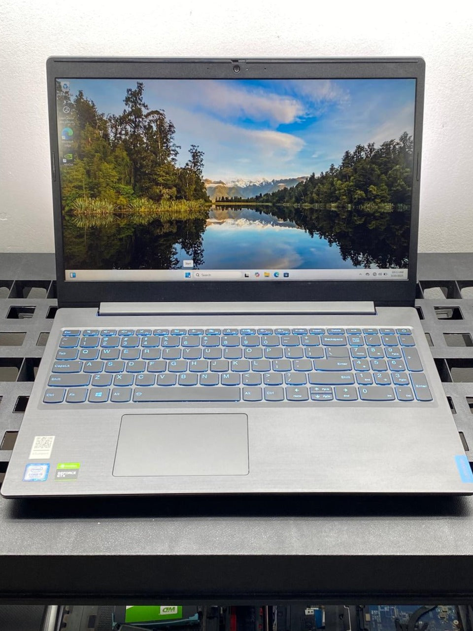 Laptop Lenovo IdeaPad L340-15IRH 15.6" 1920x1080 (FHD) Core i5-9300H 32GB RAM DDR4 1TB SSD WINDOWS 11 HOME c/ cargador