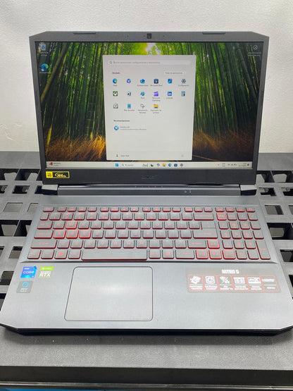 Laptop Acer Nitro 5 N20C1 15.6" Core i7-11800H 32GB RAM 512GB M.2 SSD nVIDIA GeForce RTX 3050 Ti WINDOWS 11 PRO c/cargador