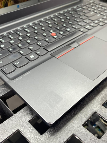 Lenovo ThinkPad E15 15.6" 1920x1080 (FHD) Core i5-10210U 16GB RAM DDR4 256GB NVMe SSD + 1TB HDD WINDOWS 11 PRO