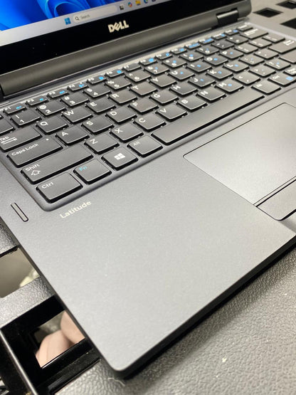 Laptop Dell Latitude 5289 12.5" 1920x1080 (FHD) Core i5-7300U 8GB RAM DDR4 512GB NVMe SSD WINDOWS 11 HOME c/ cargador