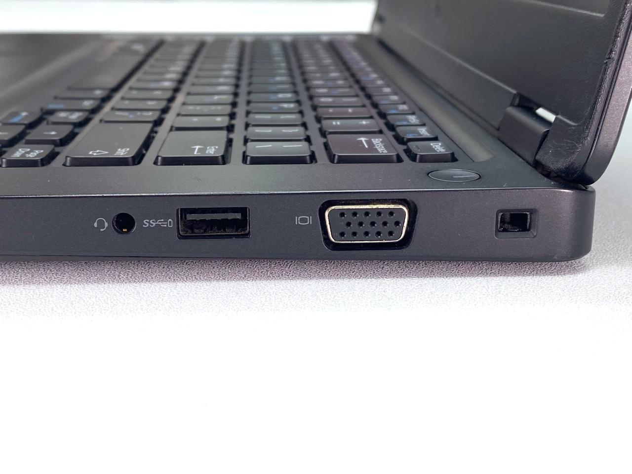 Laptop Dell Latitude 5490 14" 1366x768 (HD) Core i5-7300U 16GB RAM DDR4 512GB SSD WINDOWS 11 PRO c/ cargador